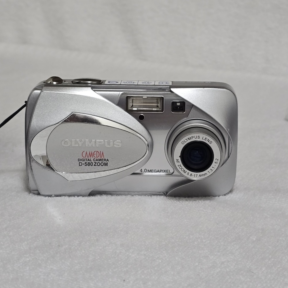 Olympus CAMEDIA D-580 Zoom 4.0MP‎ Digital Camera Tested Needs XD Card - Picture 5 of 14